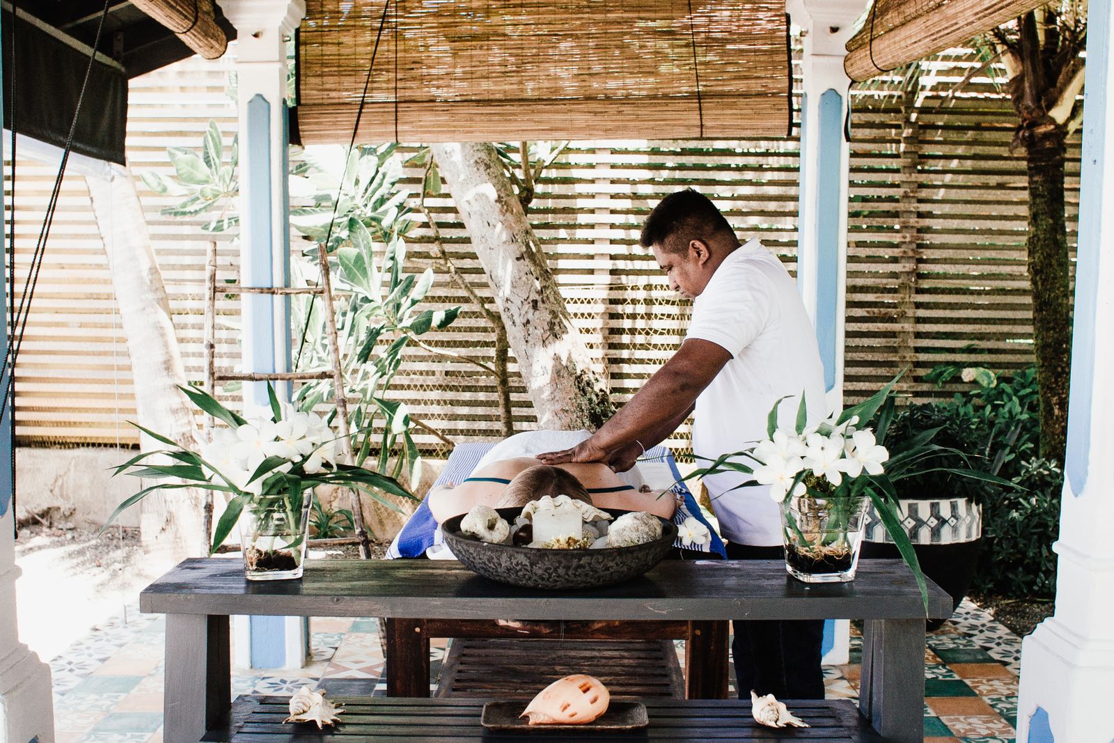 A relaxing outdoor massage